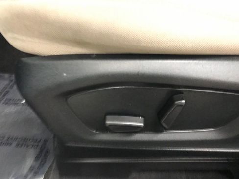 Used 2022 Ford Explorer 4WD image 13