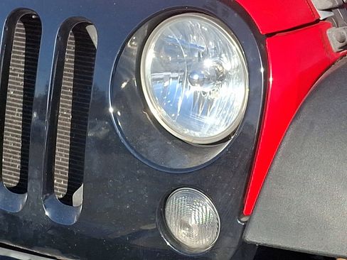 Used 2016 Jeep Wrangler Sport image 9