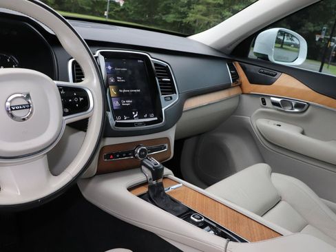 Used 2019 Volvo XC90 T6 Inscription w/ Advanced Package AWD/4WD image 10
