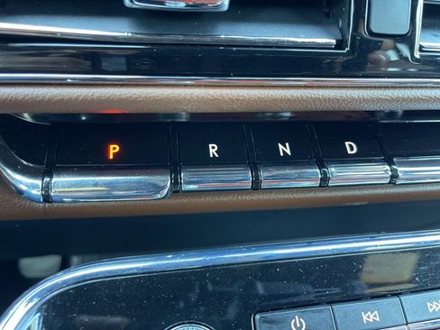 Used 2024 Lincoln Navigator L Reserve image 12