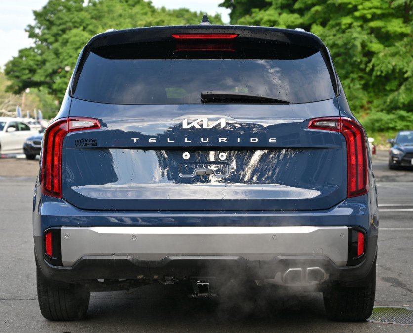 Used 2025 Kia Telluride S FWD image 5