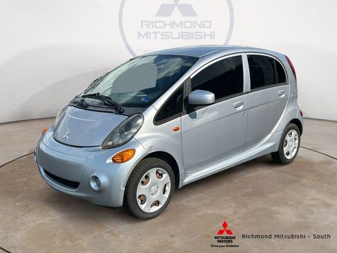 Used 2012 Mitsubishi i ES RWD image 7