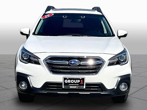Used 2019 Subaru Outback 2.5i Limited AWD/4WD image 3