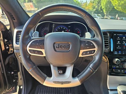 Used 2020 Jeep Grand Cherokee Trackhawk AWD/4WD image 11