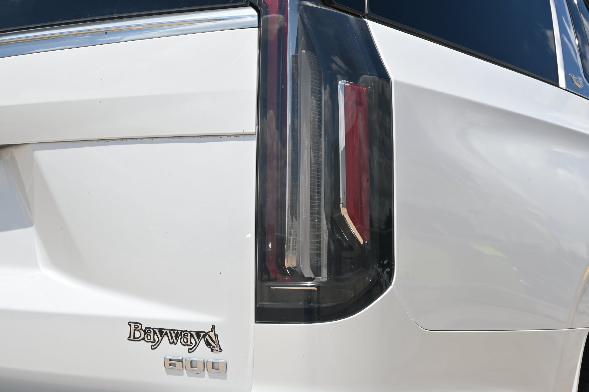 Used 2023 Cadillac Escalade Luxury w/ LPO, Floor Liner Package RWD image 22