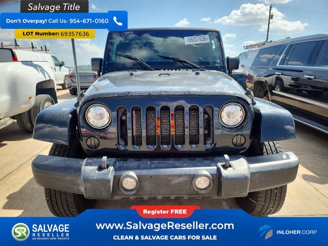 Used 2017 Jeep Wrangler Unlimited Sahara w/ Connectivity Group AWD/4WD image 7