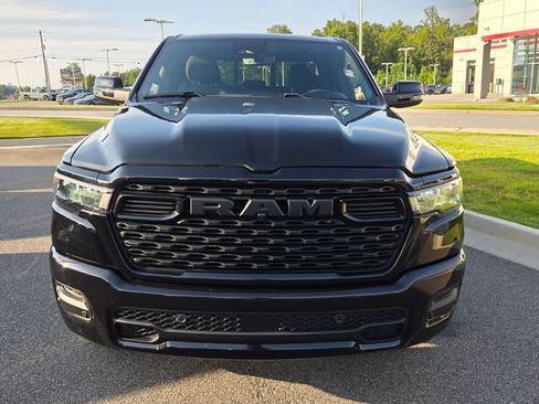 Used 2025 RAM 1500 Big Horn AWD/4WD image 2