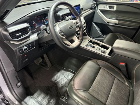 Used 2023 Ford Explorer Timberline w/ Timberline Technology Package AWD/4WD image 21