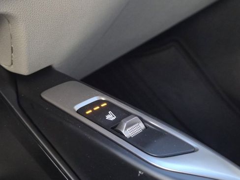 New 2025 Kia Sorento S image 31