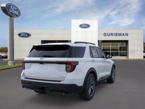 New 2026 Ford Explorer ST-Line w/ ST-Line Street Pack image 7