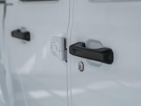 New 2026 Jeep Gladiator Sport image 15