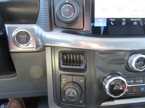 Used 2025 Ford F150 Lariat w/ Equipment Group 502A High image 30