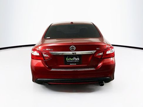 Used 2016 Nissan Altima 2.5 SL w/ 2.5 Technology Package image 7