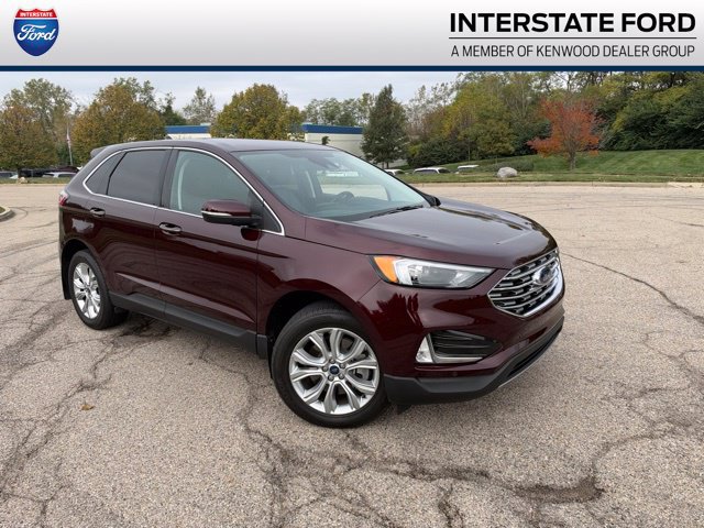 Used 2022 Ford Edge Titanium AWD/4WD image 1
