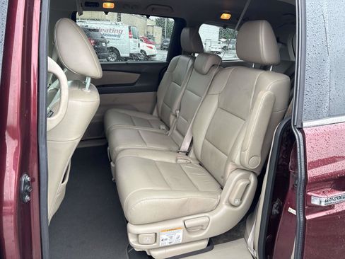 Used 2016 Honda Odyssey Touring image 13