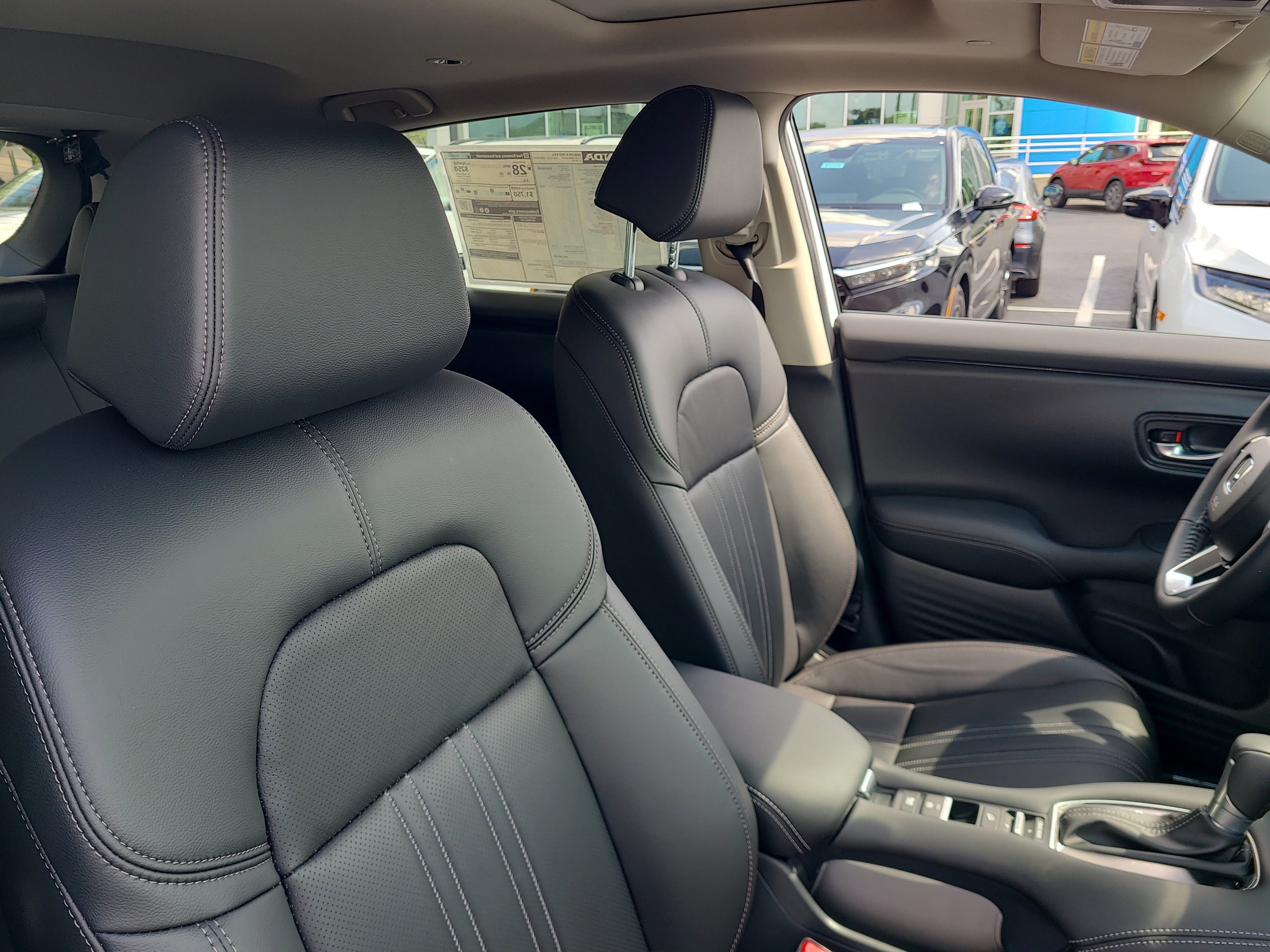 New 2027 Honda HR-V EX-L image 11