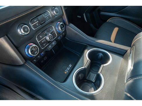Used 2023 GMC Yukon AT4 w/ AT4 Premium Plus Package AWD/4WD image 25