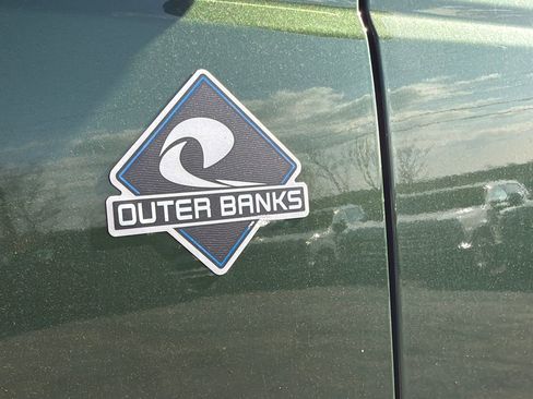 New 2025 Ford Bronco Outer Banks image 13