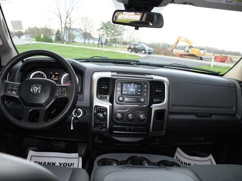 Used 2016 RAM 1500 Classic SLT image 25