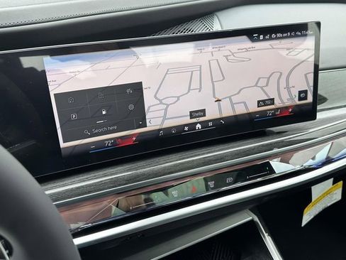 New 2026 BMW 760i xDrive image 16