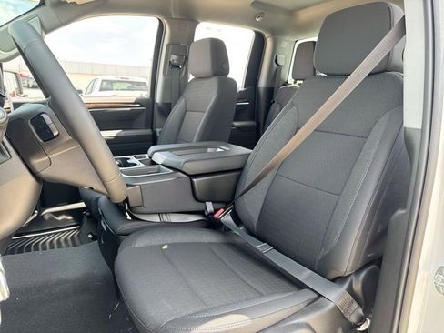 New 2026 GMC Sierra 1500 Elevation image 19