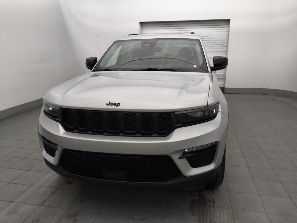Used 2023 Jeep Grand Cherokee Limited w/ Black Appearance Package RWD image 15