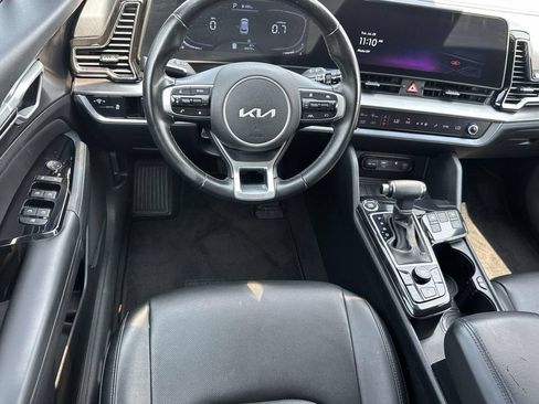 Used 2023 Kia Sportage EX FWD image 15