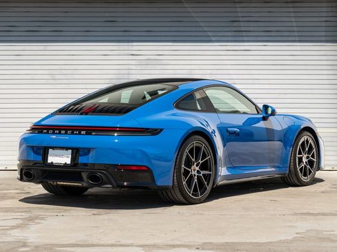 Certified 2025 Porsche 911 Carrera S RWD image 32