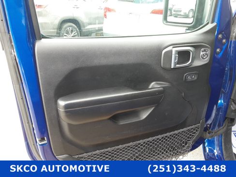 Used 2020 Jeep Wrangler Unlimited Sport S image 12