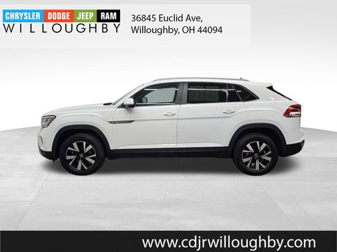 Used 2020 Volkswagen Atlas Cross Sport SE AWD/4WD image 5