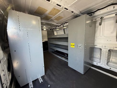 Used 2018 Ford Transit 250 148 Low Roof image 34