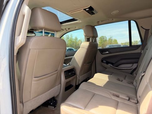 Used 2018 Chevrolet Tahoe LT image 17