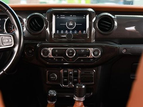 Used 2020 Jeep Gladiator Sport w/ Quick Order Package 24S AWD/4WD image 41