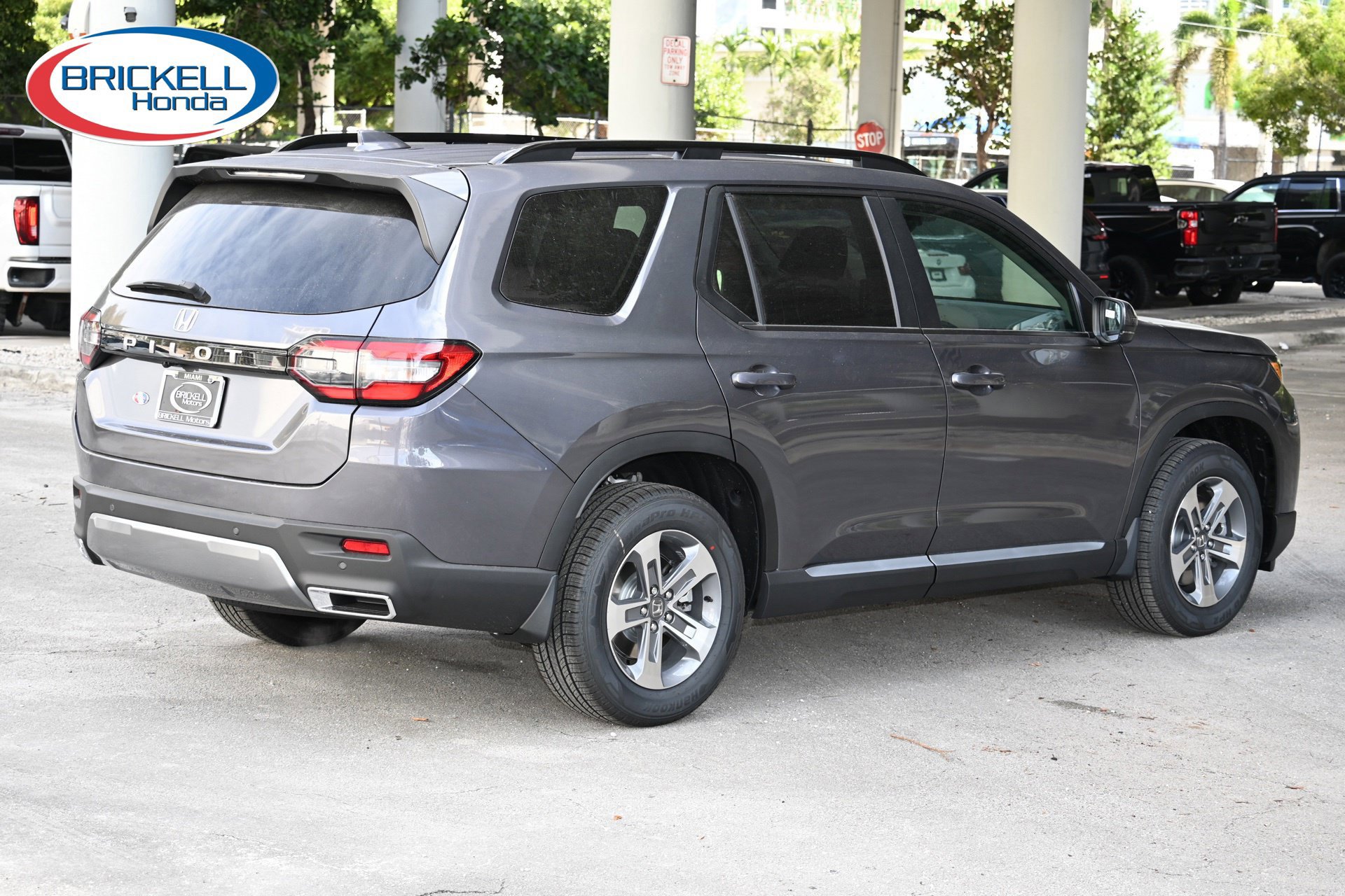 New 2026 Honda Pilot EX-L image 5
