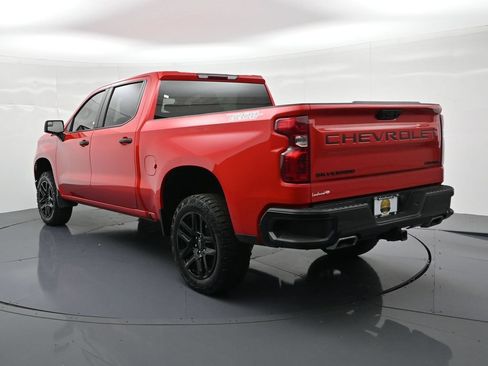 Used 2024 Chevrolet Silverado 1500 Custom Trail Boss w/ LPO, Dark Essentials Package AWD/4WD image 8