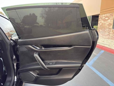 Used 2016 Maserati Quattroporte GTS image 86