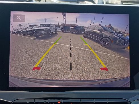 Used 2023 Jeep Compass Sport image 25