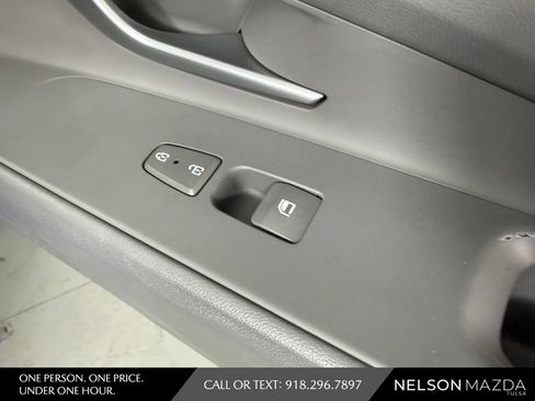 Used 2023 Hyundai Elantra Blue FWD image 44