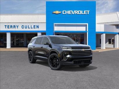 New 2026 Chevrolet Traverse LT w/ LPO, Floor Liner Package