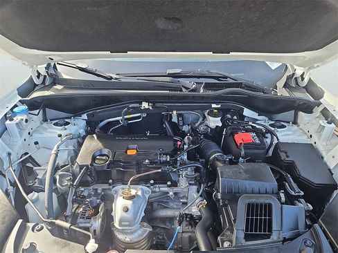 Certified 2023 Honda HR-V Sport image 30