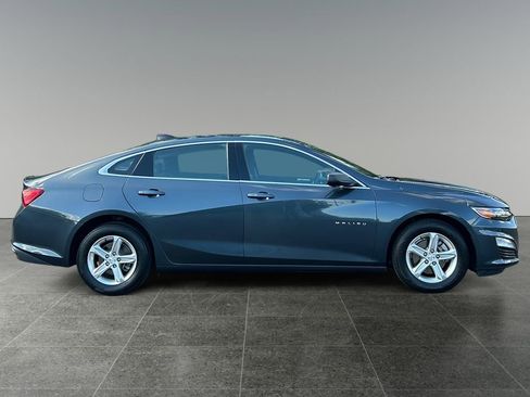 Used 2021 Chevrolet Malibu LS FWD image 11