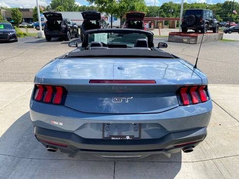 Used 2024 Ford Mustang GT Premium w/ GT Performance Package RWD image 4