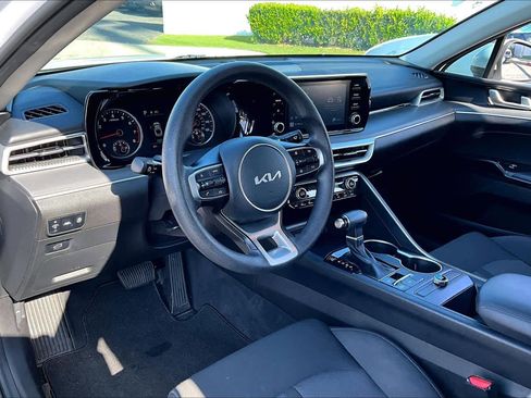 Used 2022 Kia K5 LX image 16