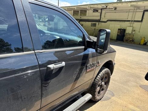 Used 2016 RAM 2500 Big Horn w/ Black Appearance Group AWD/4WD image 12