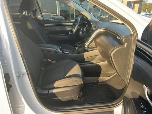 Used 2023 Hyundai Tucson SEL image 16