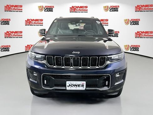 Used 2023 Jeep Grand Cherokee Overland w/ Adv Protech Group III AWD/4WD image 12