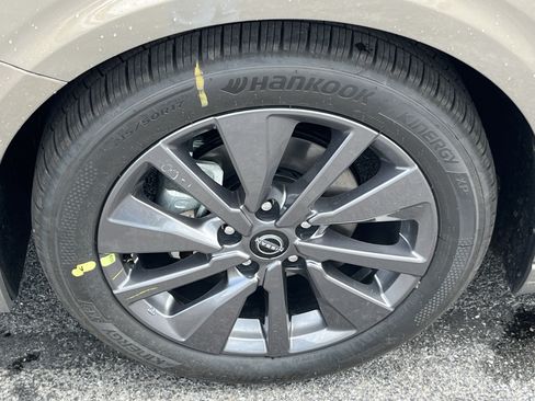 New 2026 Nissan Sentra SL w/ Floor Mat Package FWD image 13