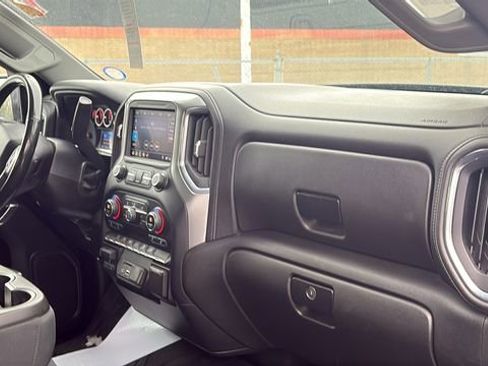 Used 2019 Chevrolet Silverado 1500 LT w/ All-Star Edition image 29