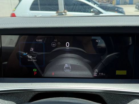 Certified 2025 Volkswagen Tiguan S FWD image 25