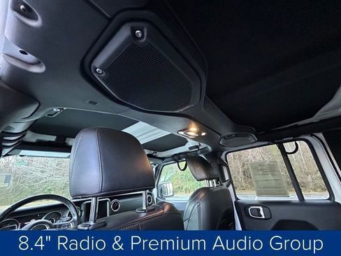 Used 2020 Jeep Wrangler Unlimited Sahara image 20